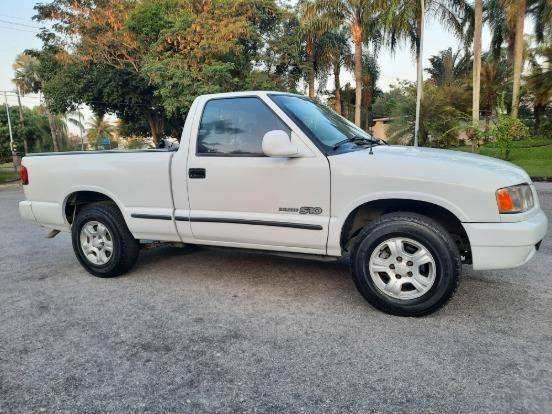 CHEVROLET S10 4.3 SFI DLX 4X2 CS V6 12V GASOLINA 2P MANUAL CHEVROLET S10 4.3 SFI DLX 4X2 CS V6 12V GASOLINA 2P MANUAL